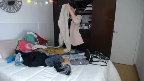 Snapshot of la_rola_ chatting on May 5, 2026, 4:31 am Catalina online show from May 5, 2026, 4:31 am
