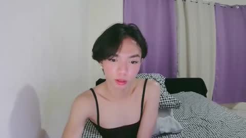 Laura online show from November 12, 2025, 5:24 pm