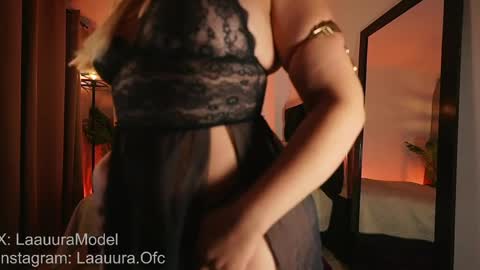 Only Fans  laauura online show from April 7, 2026, 10:09 pm