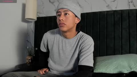 labrinthteasing online show from November 28, 2025, 1:36 pm