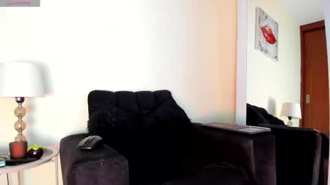 lace_victoria online show from April 7, 2026, 1:39 am