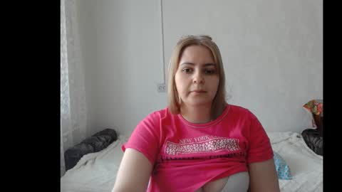 Snapshot of lady_cute_cat chatting on January 18, 2025, 5:31 am lady cute cat29 online show from January 18, 2025, 5:31 am