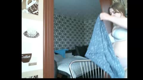 lady cute cat29 online show from March 20, 2026, 2:38 am