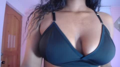 Snapshot of lady_danbury chatting on January 5, 2025, 7:17 pm Karla - Instagram   lady karla1 online show from January 5, 2025, 7:17 pm