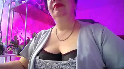 Lady Gloria online show from December 9, 2024, 4:01 am