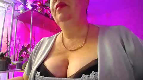 Lady Gloria online show from January 26, 2025, 9:40 am