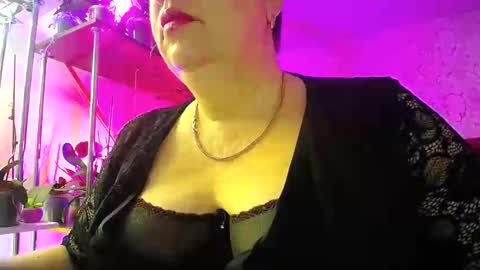 Lady Gloria online show from February 2, 2025, 4:05 am