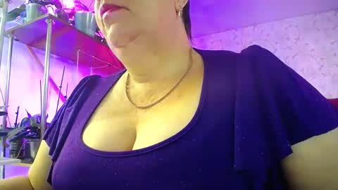 Lady Gloria online show from October 5, 2025, 5:17 am