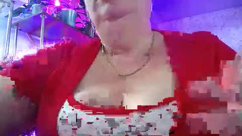 Lady Gloria online show from October 7, 2025, 12:02 pm