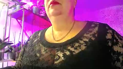Lady Gloria online show from October 14, 2025, 4:24 am