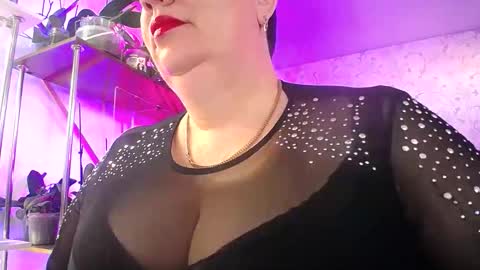 Snapshot of lady_gloria chatting on January 17, 2026, 6:40 am Lady Gloria online show from January 17, 2026, 6:40 am