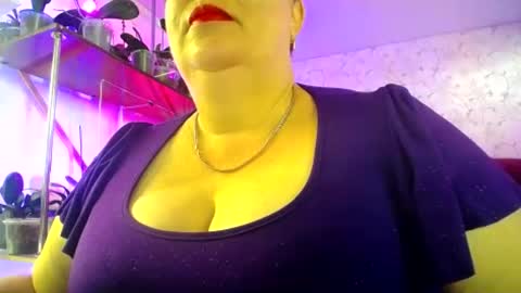 Lady Gloria online show from June 28, 2026, 6:41 am