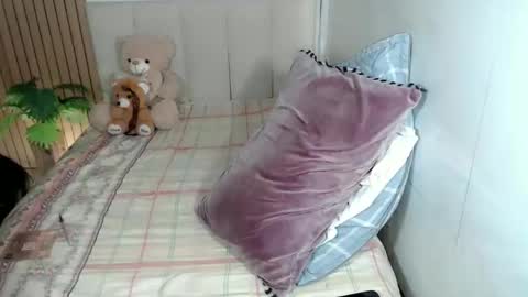   online show from March 18, 2026, 4:21 pm