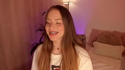 Snapshot of lady_lacey05 chatting on February 28, 2026, 9:05 pm Gaby online show from February 28, 2026, 9:05 pm