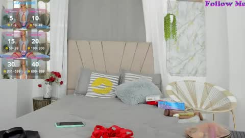 Snapshot of lady_miss___ chatting on April 11, 2026, 12:31 pm lady_miss___ online show from April 11, 2026, 12:31 pm