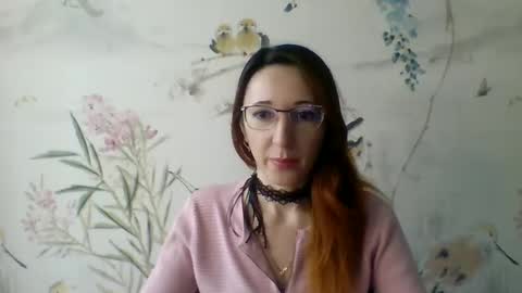 Kira online show from October 29, 2025, 10:28 am