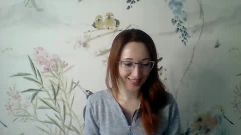 Kira online show from November 18, 2025, 10:20 am