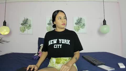 Snapshot of lady_rossee chatting on October 2, 2025, 1:18 pm Leidy online show from October 2, 2025, 1:18 pm
