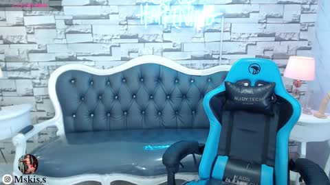 Snapshot of lady_violet_bridgerton_a chatting on March 3, 2025, 9:59 pm Lady Violet Bridgerton online show from March 3, 2025, 9:59 pm