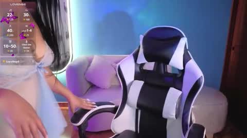 Snapshot of lady_violet_bridgerton_a chatting on September 22, 2025, 9:06 pm Lady Violet Bridgerton online show from September 22, 2025, 9:06 pm
