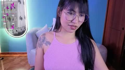 Snapshot of lady_violet_bridgerton_a chatting on October 13, 2025, 8:09 pm Lady Violet Bridgerton online show from October 13, 2025, 8:09 pm