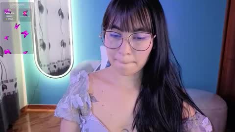 Snapshot of lady_violet_bridgerton_a chatting on October 14, 2025, 7:58 pm Lady Violet Bridgerton online show from October 14, 2025, 7:58 pm