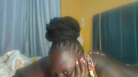 lindah32 online show from December 16, 2025, 6:24 pm