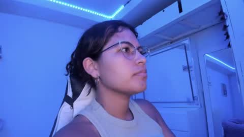 Snapshot of ladybrown_16 chatting on June 26, 2026, 3:44 am Lady online show from June 26, 2026, 3:44 am