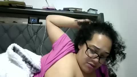 Snapshot of ladycinnabon chatting on November 29, 2025, 6:16 am Stephanie online show from November 29, 2025, 6:16 am