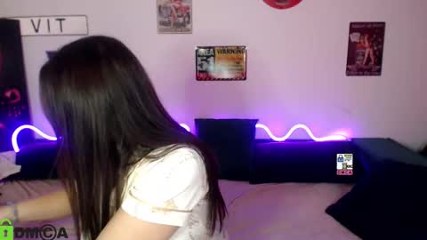 LadyDrummer online show from March 15, 2026, 6:14 pm