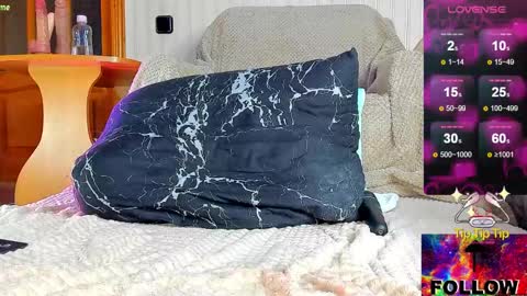 Zlata online show from March 12, 2025, 9:56 pm