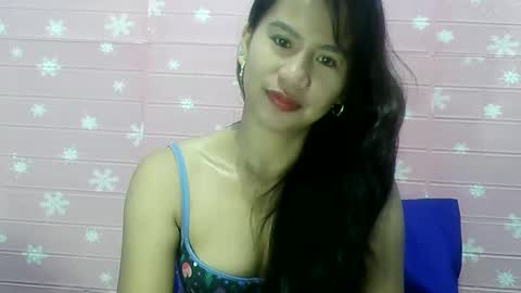 Snapshot of ladyinred201 chatting on December 27, 2024, 8:18 pm ladyinred201 online show from December 27, 2024, 8:18 pm