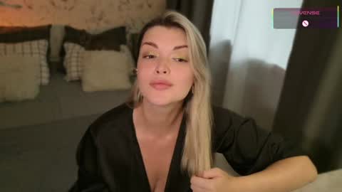 ladylancaster online show from June 9, 2026, 3:12 pm