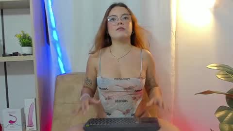 ladynemesis00 online show from February 15, 2025, 12:48 am