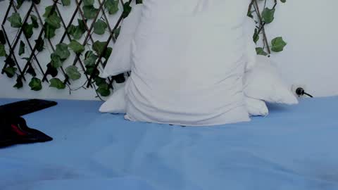 Snapshot of ladysexy_hot19 chatting on December 22, 2024, 3:00 am Ladysexy hot19 online show from December 22, 2024, 3:00 am