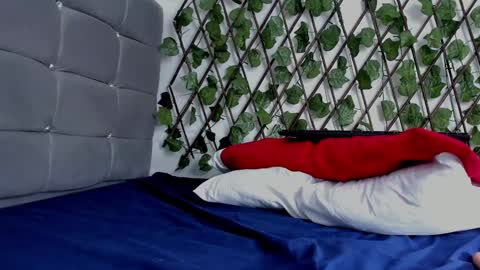 Snapshot of ladysexy_hot19 chatting on January 4, 2025, 11:54 am Ladysexy hot19 online show from January 4, 2025, 11:54 am