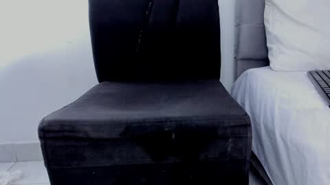 Snapshot of ladysexy_hot19 chatting on February 1, 2025, 9:21 am Ladysexy hot19 online show from February 1, 2025, 9:21 am