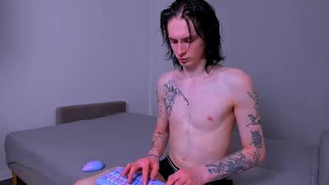 LadyTrep online show from November 23, 2025, 9:14 pm