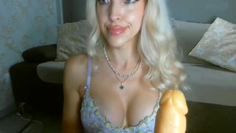 Snapshot of ladyyuliia chatting on June 30, 2026, 3:13 pm ladyyuliia online show from June 30, 2026, 3:13 pm