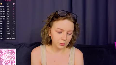 Lilia online show from September 14, 2025, 4:39 pm