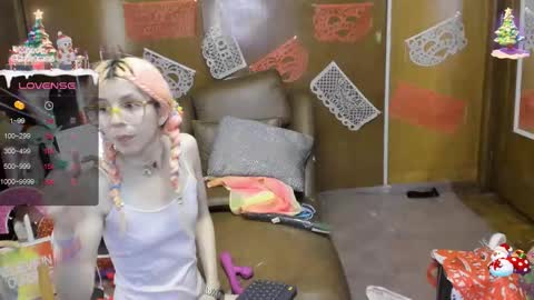 Skinnygirl online show from February 12, 2025, 4:23 am