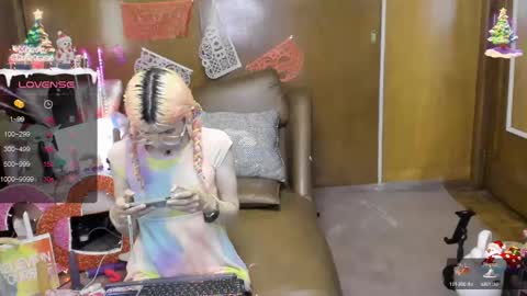 Skinnygirl online show from February 22, 2025, 1:22 am