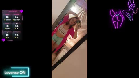  paola and a guest lol    online show from February 18, 2025, 11:55 am