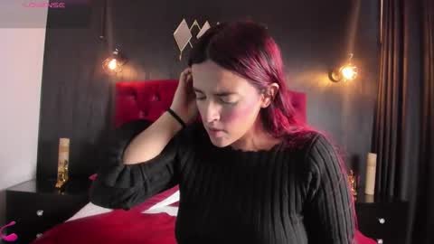 Snapshot of laia_jonees chatting on December 19, 2025, 12:12 pm Laia online show from December 19, 2025, 12:12 pm