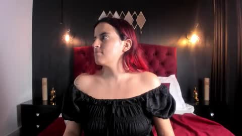 Snapshot of laia_jonees chatting on February 4, 2026, 11:49 am Laia online show from February 4, 2026, 11:49 am