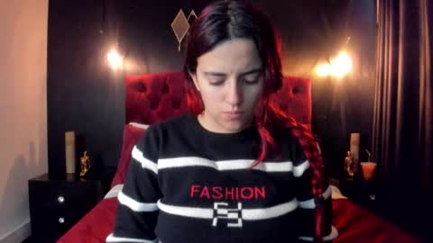 Snapshot of laia_jonees chatting on February 7, 2026, 11:47 am Laia online show from February 7, 2026, 11:47 am