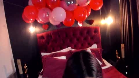 Snapshot of laia_jonees chatting on February 23, 2026, 11:51 am Laia online show from February 23, 2026, 11:51 am