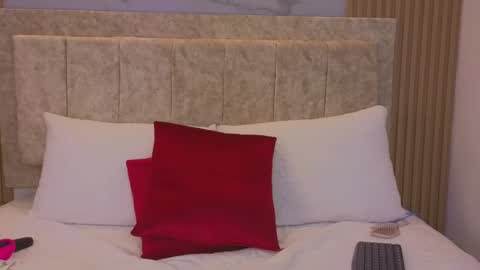 Snapshot of laiamilf chatting on February 22, 2025, 12:38 am laiamilf online show from February 22, 2025, 12:38 am