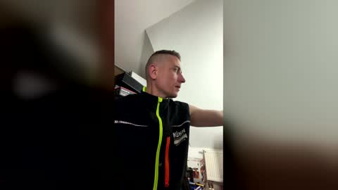 laichzeit1880 online show from March 8, 2026, 11:19 pm