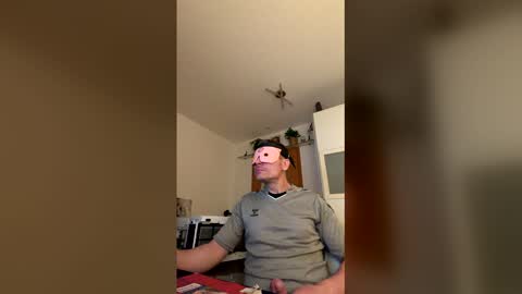 laichzeit1880 online show from April 3, 2026, 3:26 am